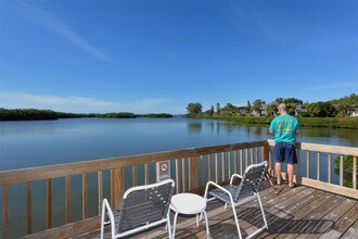 1712 Glenhouse Dr, Unit GL418 in Sarasota, FL - Building Photo - Building Photo
