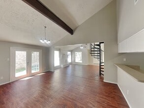 942 Somercotes Ln in Channelview, TX - Building Photo - Building Photo
