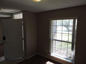 328 Riverchase Blvd in Crestview, FL - Building Photo - Building Photo