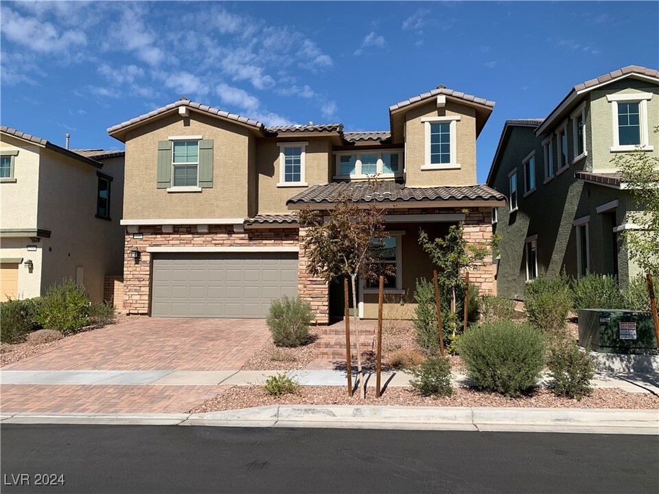 248 Kindly Way in Henderson, NV - Building Photo