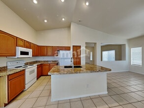 40738 N Robinson Dr in New River, AZ - Building Photo - Building Photo
