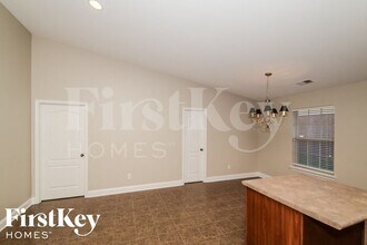 605 Hidden Brook Trail in Alabaster, AL - Building Photo - Building Photo