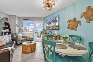 2001 S Ocean Blvd in Myrtle Beach, SC - Building Photo