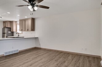 705-707 Cardinal Ave in Rockland, WI - Building Photo - Building Photo