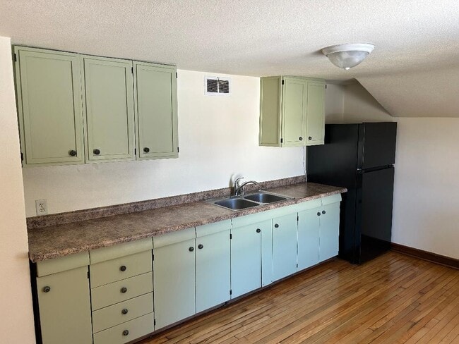 300 Radtke St, Unit 300 Radtke St.