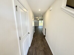 570 Seaborn Cir in Pendleton, SC - Building Photo - Building Photo