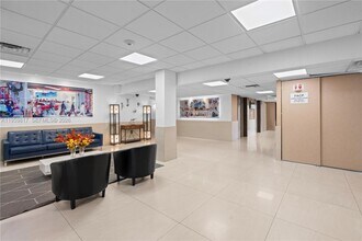 4164 Inverrary Dr in Lauderhill, FL - Building Photo - Building Photo