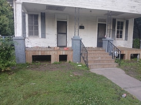 32 Louisiana Ave in Alexandria, LA - Building Photo