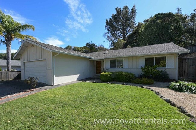 2665 Center Rd in Novato, CA - Building Photo - Building Photo