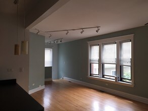 5211 N Glenwood Ave, Unit 1 R in Chicago, IL - Building Photo - Building Photo
