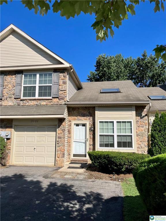 property at 5551 Stonecroft Ln