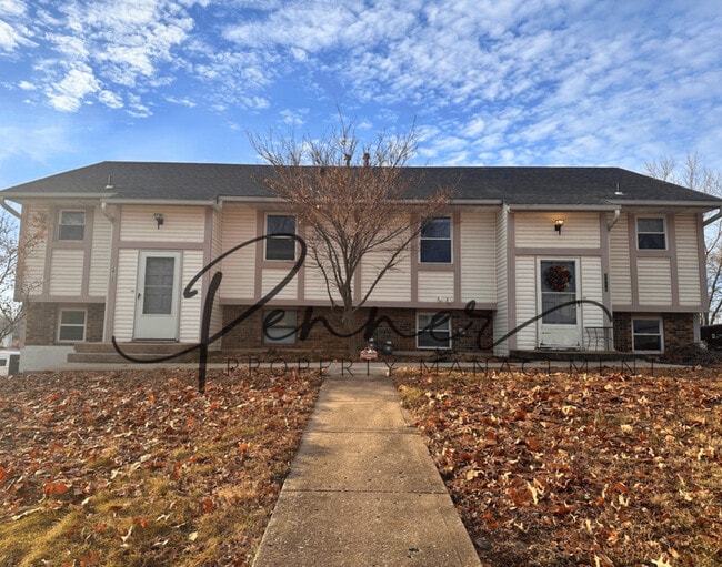 property at 2412 SW Jackson St