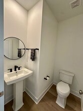 4004 Winds Field Way in Bridgeville, PA - Building Photo - Building Photo