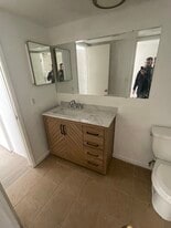 2408 W Campbell Ave, Unit Tanglewood in Phoenix, AZ - Building Photo