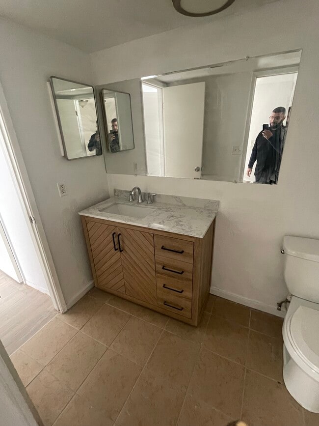 property at 2408 W Campbell Ave