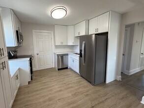 520 Delaware Ave in Burlington, NC - Building Photo - Building Photo