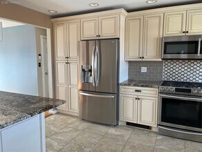 50 Florence Ave in Freeport, NY - Building Photo - Building Photo