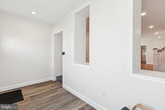 2348 E Allegheny Ave in Philadelphia, PA - Building Photo - Building Photo