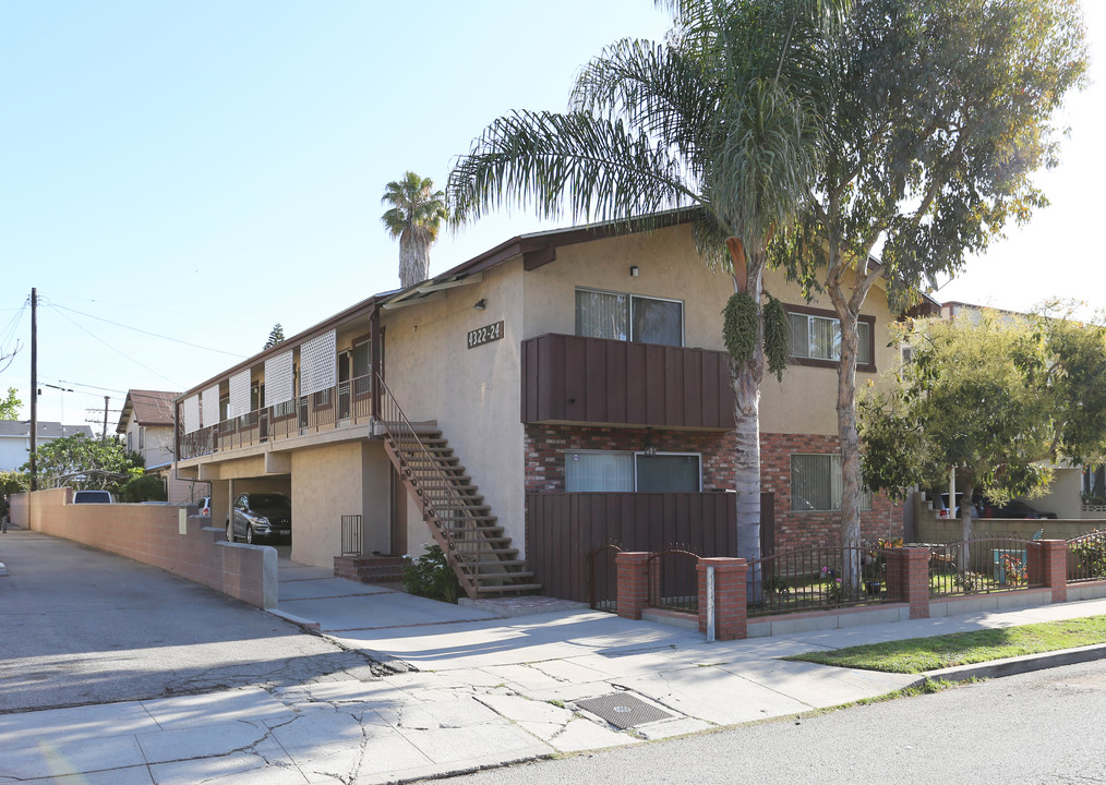 4322-4324 Berryman Ave in Los Angeles, CA - Building Photo