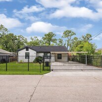 710 Woodhue St in Channelview, TX - Building Photo