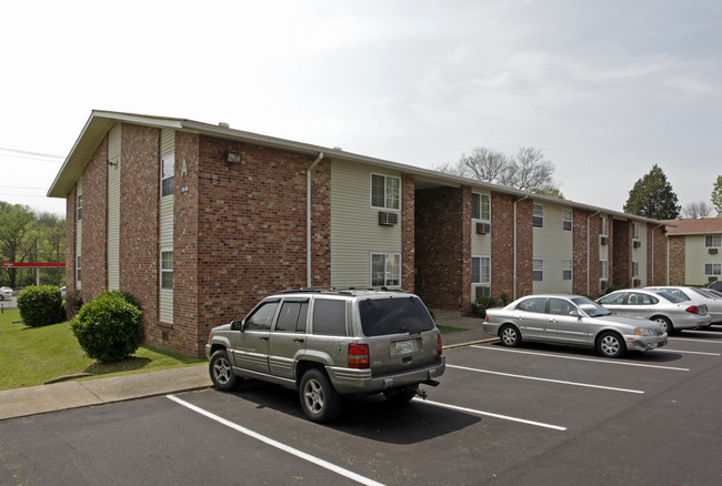 Haynes Garden Apartments in Nashville, TN - Foto de edificio - Building Photo