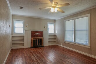 2305 27th St in Lubbock, TX - Foto de edificio - Building Photo