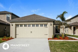 2423 Caspian Dr in Lakeland, FL - Building Photo