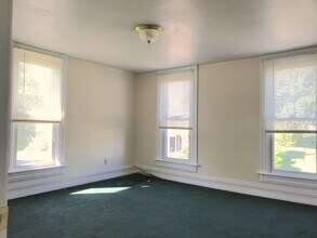 180 S Jones St, Unit B in Lock Haven, PA - Building Photo - Building Photo