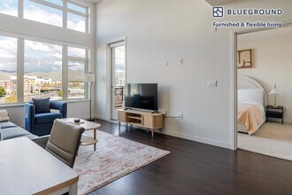 650 E Capitol Ave, Unit SI FL5-ID2071 in Milpitas, CA - Foto de edificio - Building Photo