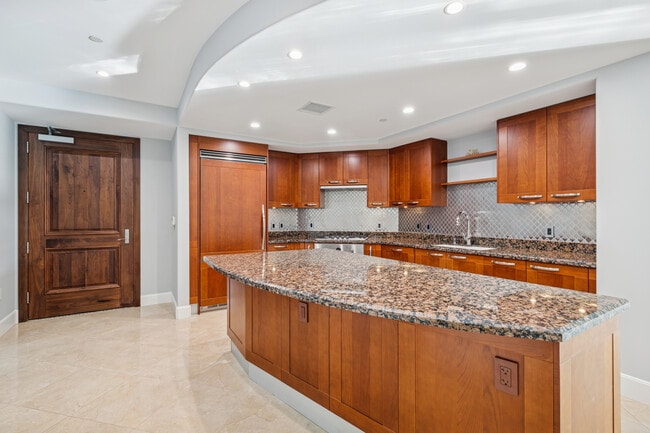 5047 Scholarship in Irvine, CA - Building Photo - Building Photo