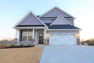2704 Millhone Dr in Moore, SC - Building Photo