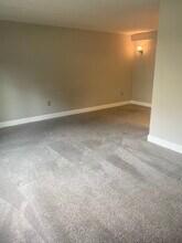 305 Village Walk in Exton, PA - Building Photo - Building Photo
