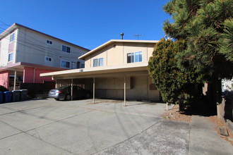 Large 4-Unit Apartment With Excellent Upside in El Cerrito, CA - Building Photo - Other