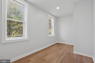 251 S 44th St in Philadelphia, PA - Building Photo - Building Photo