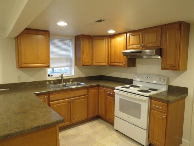 1138 Terry Ave-Unit -1138 1/2 Terry Ave in Billings, MT - Building Photo - Building Photo