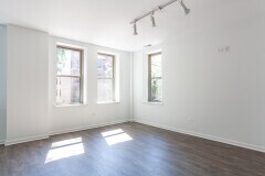 939 W Winona St, Unit 1 in Chicago, IL - Foto de edificio - Building Photo