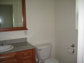 135 Casey Way in Central Point, OR - Building Photo - Building Photo