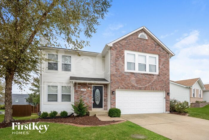 2995 Imperial Dr in St. Peters, MO - Building Photo