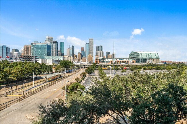 505 Bastrop St in Houston, TX - Building Photo - Building Photo