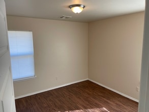 804 N Evans Ave in El Reno, OK - Building Photo - Building Photo