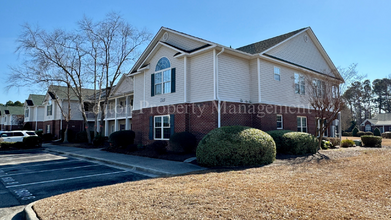 1600 Willoughby Park Ct in Wilmington, NC - Building Photo - Building Photo