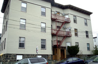 2-4 Romaine Ave in Jersey City, NJ - Foto de edificio - Building Photo