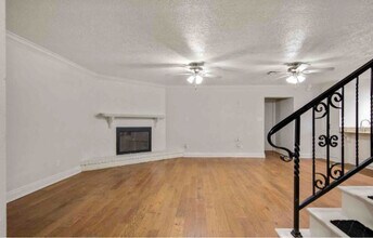 1059 Briar Patch Dr in Broussard, LA - Building Photo - Building Photo