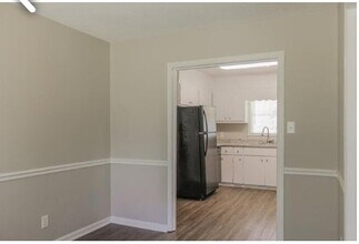 560 Old Lundy Rd in Macon, GA - Building Photo - Building Photo