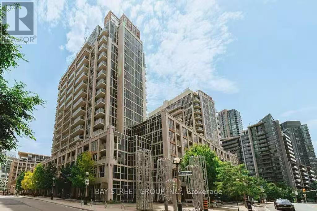 38 Grand Magazine St in Toronto, ON - Building Photo