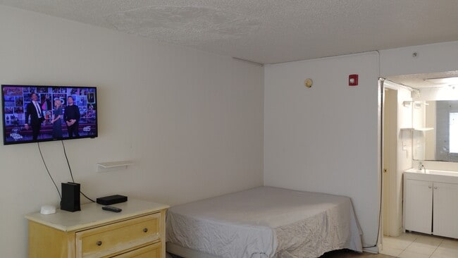 2506 S Ocean Blvd, Unit 3