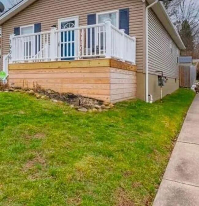 property at 1906 Springfield Center Rd