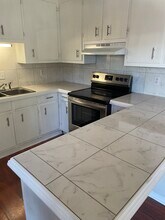 205 Douglas St, Unit 4 in Cartersville, GA - Building Photo - Building Photo