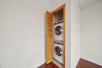 62 N 9th St in Brooklyn, NY - Building Photo - Building Photo