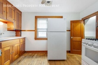 227 Barnard St in Buffalo, NY - Building Photo - Building Photo